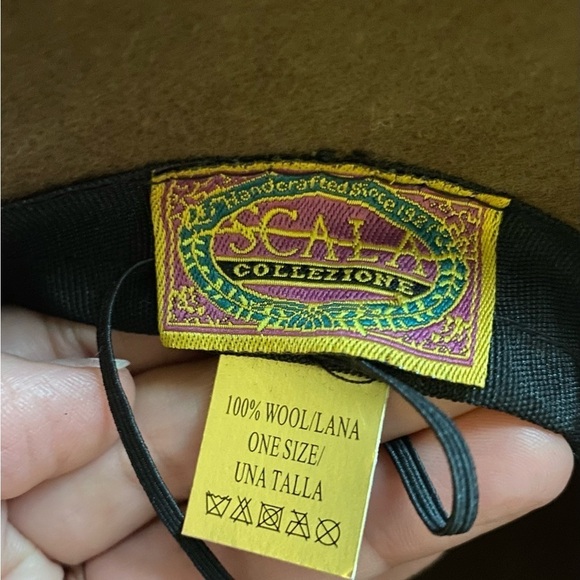 Scala Vintage Style Wool Cloche Hat - Picture 5 of 5